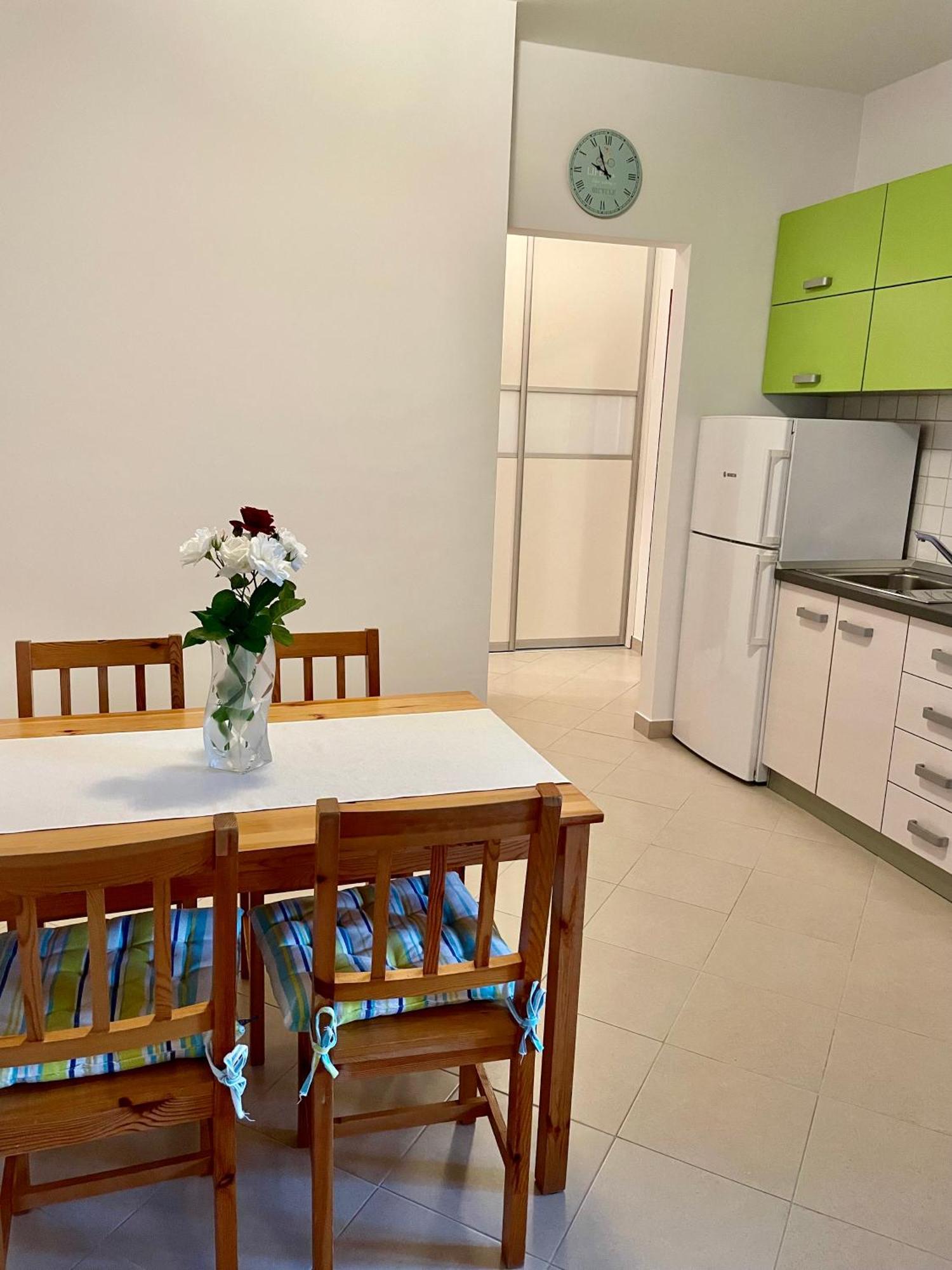 Aurelia Apartment Makarska Eksteriør billede